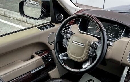 Land Rover Range Rover IV рестайлинг, 2015 год, 3 680 000 рублей, 10 фотография