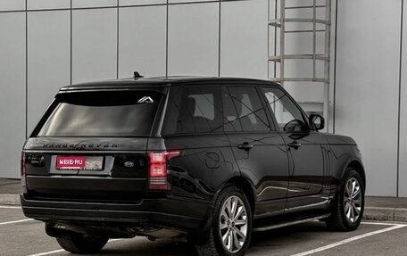 Land Rover Range Rover IV рестайлинг, 2015 год, 3 680 000 рублей, 9 фотография