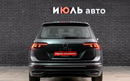 Volkswagen Tiguan II, 2021 год, 2 840 000 рублей, 5 фотография