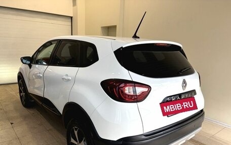 Renault Kaptur I рестайлинг, 2021 год, 1 600 000 рублей, 4 фотография