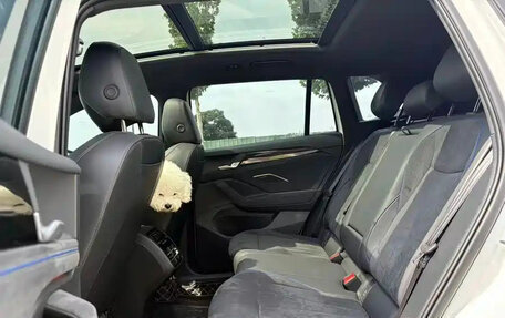 Volkswagen Tiguan, 2025 год, 3 812 444 рублей, 8 фотография