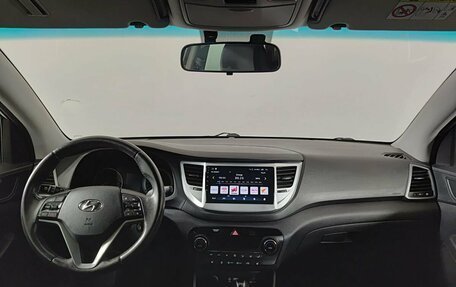 Hyundai Tucson III, 2018 год, 2 200 000 рублей, 17 фотография
