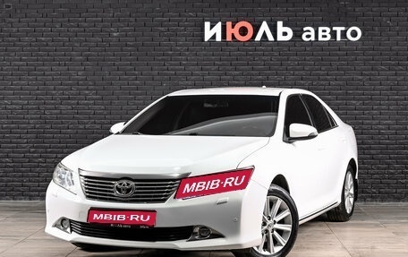 Toyota Camry, 2014 год, 1 650 000 рублей, 1 фотография