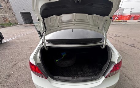 Hyundai Solaris II рестайлинг, 2013 год, 635 000 рублей, 17 фотография