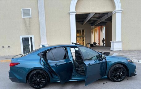 Toyota Camry, 2024 год, 4 800 000 рублей, 8 фотография