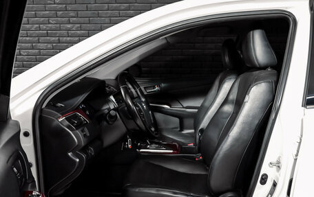 Toyota Camry, 2014 год, 1 650 000 рублей, 9 фотография