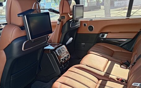 Land Rover Range Rover IV рестайлинг, 2017 год, 6 500 000 рублей, 11 фотография