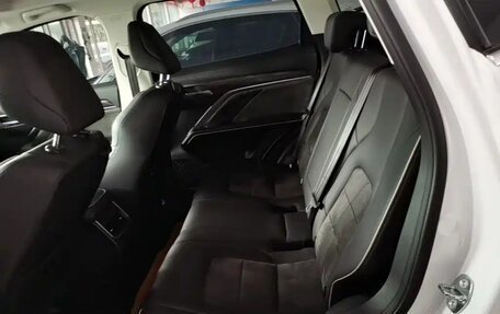 Haval H6, 2023 год, 1 170 000 рублей, 13 фотография