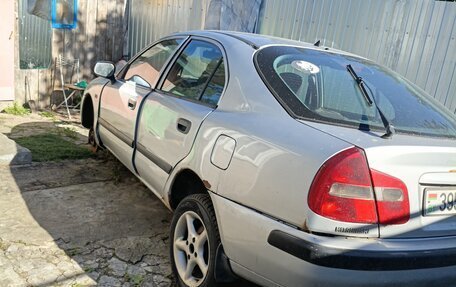 Mitsubishi Carisma I, 2000 год, 100 000 рублей, 3 фотография