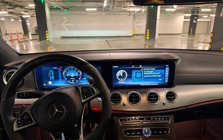 Mercedes-Benz E-Класс AMG, 2017 год, 2 800 000 рублей, 11 фотография