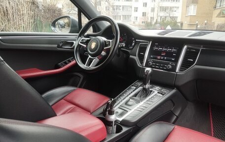 Porsche Macan I рестайлинг, 2018 год, 4 499 000 рублей, 6 фотография