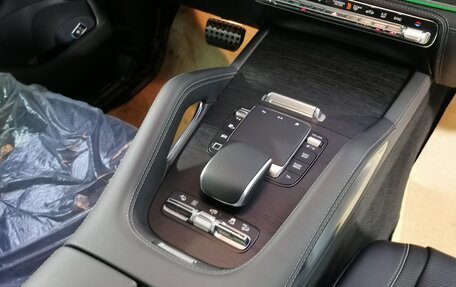 Mercedes-Benz GLS, 2026 год, 22 000 000 рублей, 31 фотография