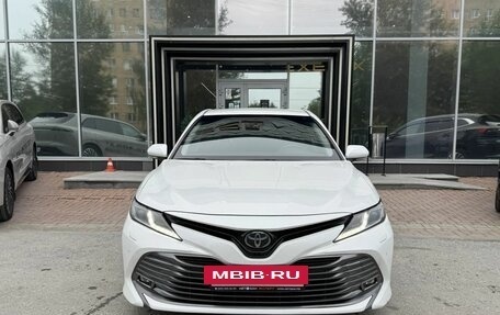 Toyota Camry, 2020 год, 2 675 000 рублей, 2 фотография