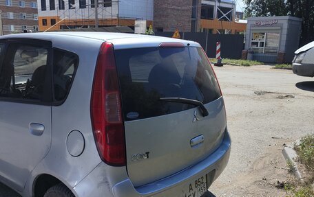 Mitsubishi Colt VI рестайлинг, 2003 год, 230 000 рублей, 5 фотография