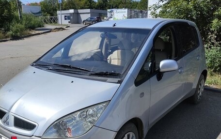 Mitsubishi Colt VI рестайлинг, 2003 год, 230 000 рублей, 6 фотография