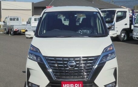 Nissan Serena IV, 2022 год, 2 200 000 рублей, 1 фотография