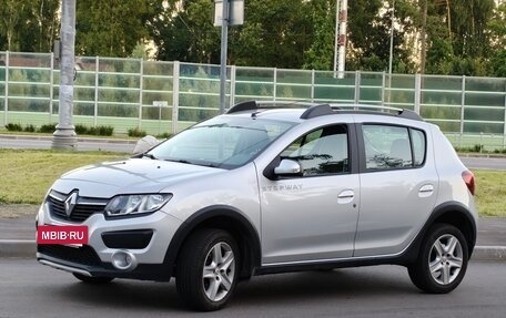 Renault Sandero II рестайлинг, 2016 год, 1 120 000 рублей, 2 фотография