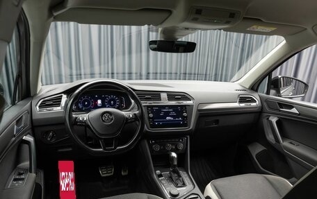 Volkswagen Tiguan II, 2019 год, 2 649 000 рублей, 9 фотография