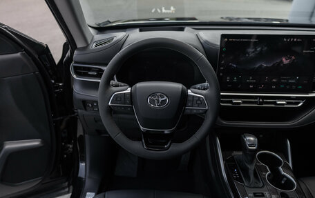 Toyota Highlander, 2026 год, 5 370 000 рублей, 16 фотография