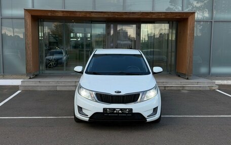 KIA Rio III рестайлинг, 2014 год, 590 000 рублей, 2 фотография