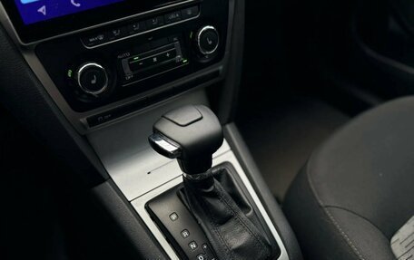 Skoda Octavia, 2012 год, 825 000 рублей, 10 фотография