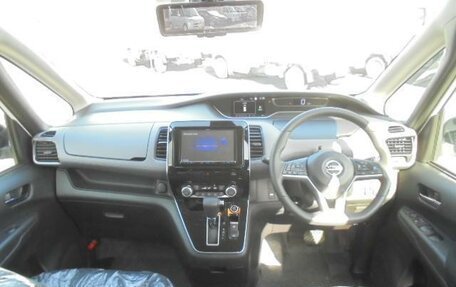 Nissan Serena IV, 2022 год, 2 200 000 рублей, 9 фотография