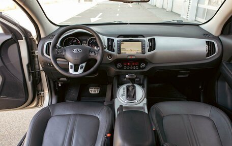 KIA Sportage III, 2015 год, 1 355 000 рублей, 17 фотография