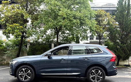 Volvo XC60 II, 2025 год, 4 811 502 рублей, 4 фотография