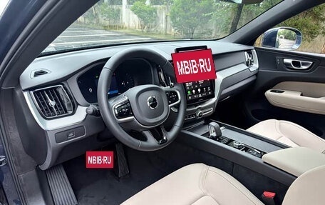Volvo XC60 II, 2025 год, 4 811 502 рублей, 8 фотография