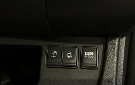 Nissan Serena IV, 2013 год, 1 340 000 рублей, 14 фотография