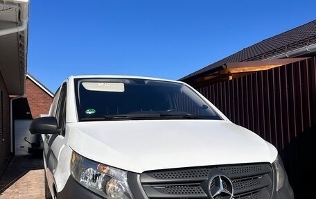 Mercedes-Benz Vito, 2016 год, 2 445 000 рублей, 1 фотография