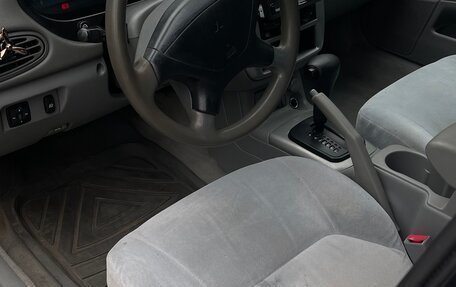 Mitsubishi Galant VIII, 2001 год, 200 000 рублей, 6 фотография