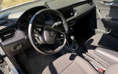 Skoda Rapid II, 2022 год, 1 800 000 рублей, 23 фотография