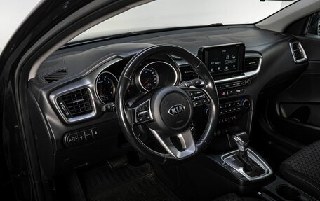 KIA cee'd III, 2019 год, 1 777 000 рублей, 10 фотография