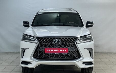 Lexus LX III, 2017 год, 7 950 000 рублей, 3 фотография