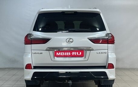Lexus LX III, 2017 год, 7 950 000 рублей, 6 фотография