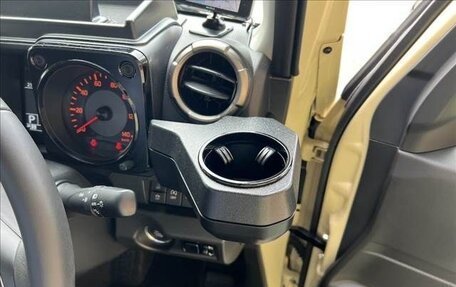 Suzuki Jimny, 2023 год, 1 250 000 рублей, 28 фотография