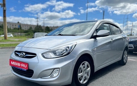 Hyundai Solaris II рестайлинг, 2013 год, 790 000 рублей, 3 фотография