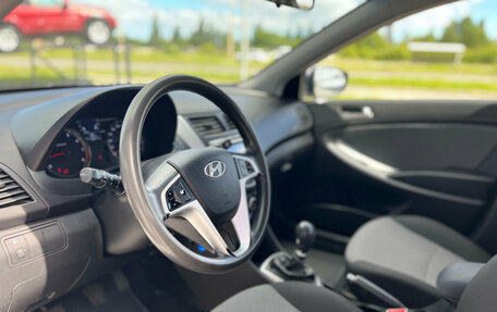 Hyundai Solaris II рестайлинг, 2013 год, 790 000 рублей, 18 фотография