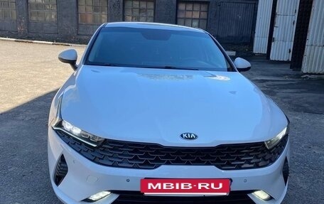 KIA K5, 2020 год, 1 550 000 рублей, 2 фотография