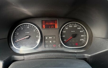 Renault Duster I рестайлинг, 2012 год, 770 000 рублей, 9 фотография