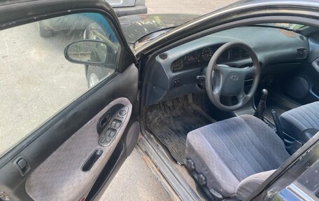 Hyundai Sonata III рестайлинг, 1998 год, 125 000 рублей, 8 фотография
