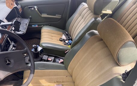Mercedes-Benz W123, 1981 год, 199 999 рублей, 11 фотография