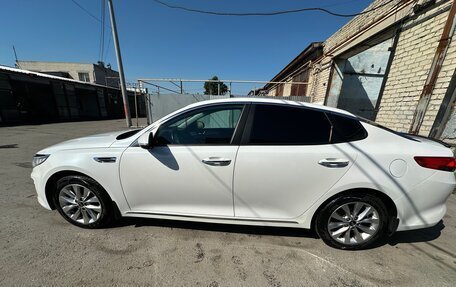 KIA Optima IV, 2017 год, 1 540 000 рублей, 2 фотография