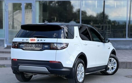 Land Rover Discovery Sport I рестайлинг, 2020 год, 3 990 000 рублей, 5 фотография