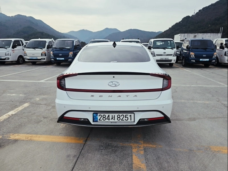 Hyundai Sonata VIII, 2023 год, 2 000 000 рублей, 4 фотография