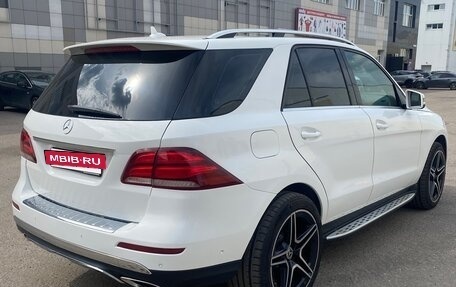 Mercedes-Benz GLE, 2016 год, 2 700 000 рублей, 4 фотография