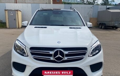 Mercedes-Benz GLE, 2016 год, 2 700 000 рублей, 2 фотография