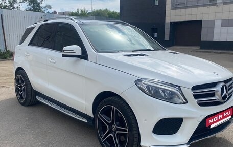Mercedes-Benz GLE, 2016 год, 2 700 000 рублей, 3 фотография