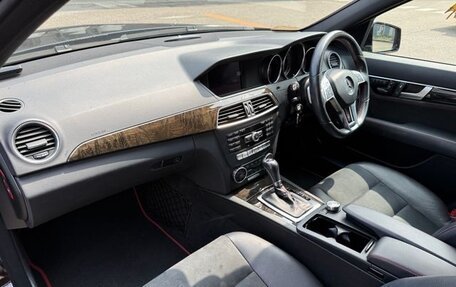 Mercedes-Benz C-Класс, 2012 год, 1 200 000 рублей, 10 фотография